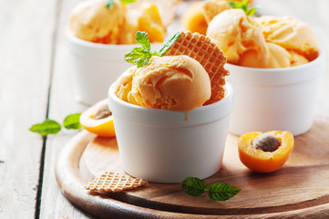 Apricot ice-cream with mint - obrazy, fototapety, plakaty