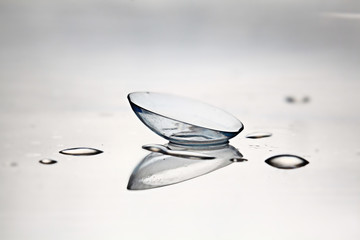 colored contact lenses vision