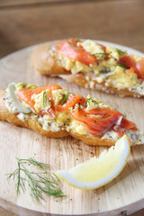 Smoked salmon and Scrambled egg on bread