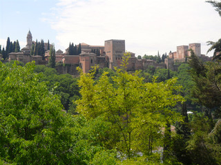 Fototapeta na wymiar L'Alhambra en mode paysage