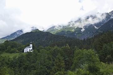 Fototapeta na wymiar Bergkapelle