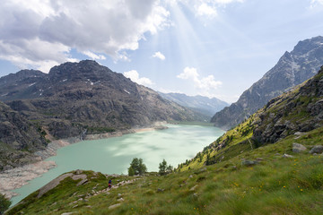 Fototapeta na wymiar diga di Alpe Gera - Valmalenco (IT)