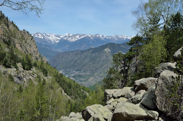 Fototapeta na wymiar Spring view of the Pyrenees, Andorra