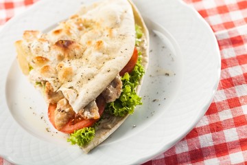 Sandwich, chicken, closeup.