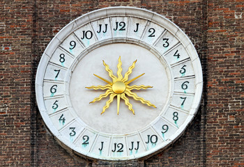 24 hours clock