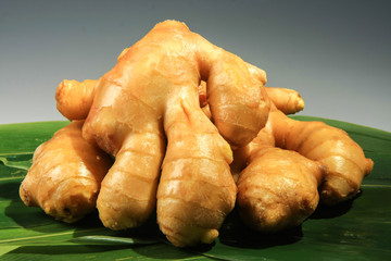  Sliced gingerroot
