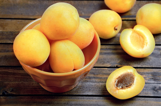 Orange bowl with apricots