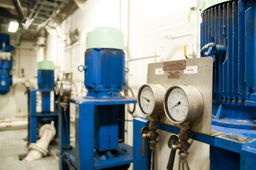 Offshore Ship Valves, Pipes, Motors, Engines - Engineering Interior