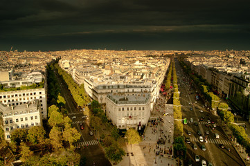 París al atardecer: entre el día y la noche