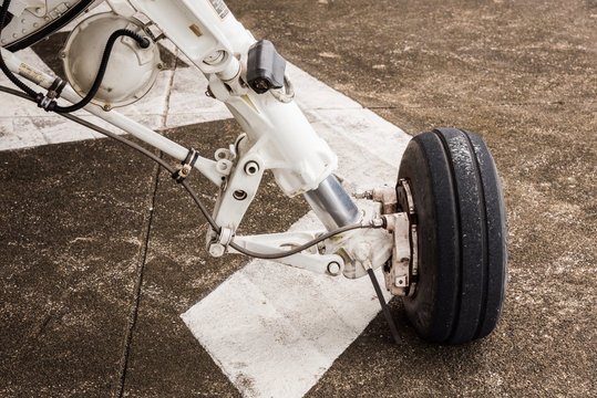 helicopter landing gear