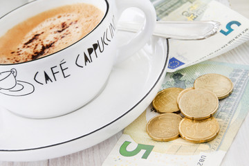 Coffee price and tip