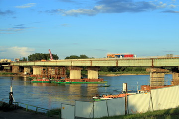 most w remoncie © shutterfil77