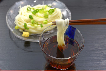 そーめん　/　さわやかな夏の定番料理