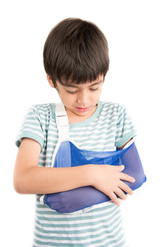 Little boy arm broken using arm sling