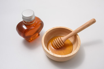 honey bottom shape heart and honey in bowl