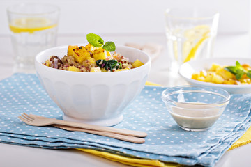 Quinoa with pineapple and vegetables