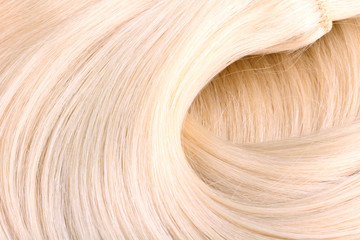 Blond hair extension