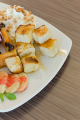 Honey toast and ice cream