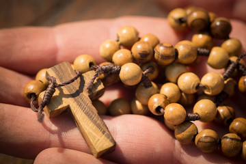 rosario mani preghiera