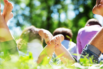 Naklejka premium Picnic in garden