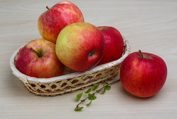 Few apples
