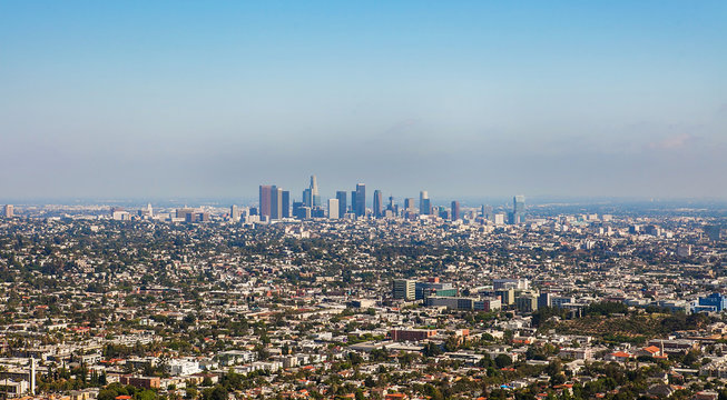 The city of Los Angeles from Griffith Park Observatory
