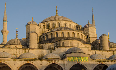 Fototapeta na wymiar Istanbul's Blue Mosque at Twilight