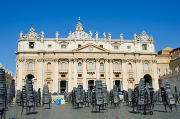 Obraz premium St Peter cathedral with many empty chair in Rome, Italy, Vatican City
