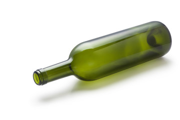 Bouteille de vin en verre vert vide