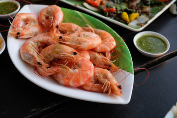 cooked Shrimp / food
