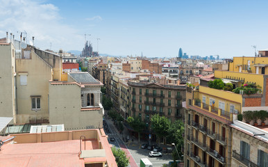 Fototapeta na wymiar view to Eixample residential district of Barcelona