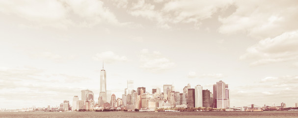 Fototapeta na wymiar Skyline downtown Manhattan in New York City