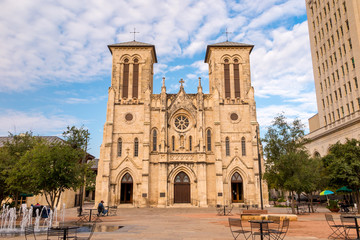 Fototapeta na wymiar San Fernando Cathedral San Antonio