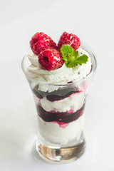  raspberry dessert in a cup