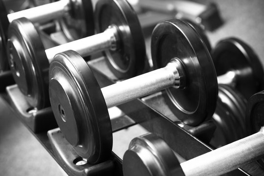 dumbbell in gym with filter black and white