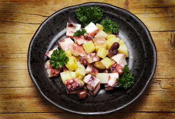 Ensalada de polpo with potatoes and olive taggiasche Gewöhnlicher Krake マダコ Közönséges...