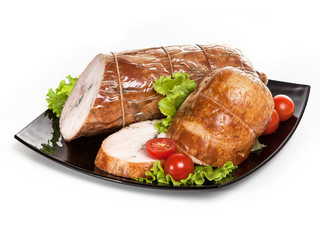 Кусок ветчины изолированный на белом фоне