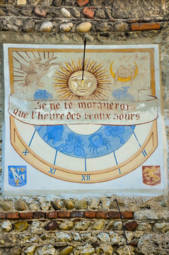 Reloj solar, P&eacute;rouges, Francia, ciudades medievales