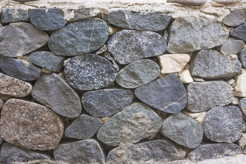 wall of the large round stones