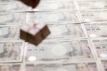 おみやげと一万円札