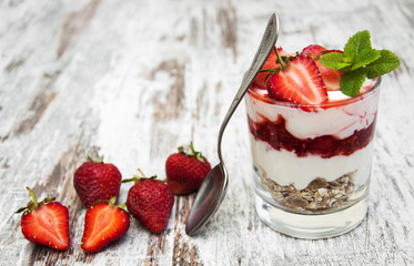 strawberry yogurt with muesli