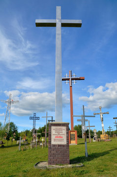 Sanktuarium Matki Bożej Bolesnej, Święta Woda, Wasilk&oacute;w