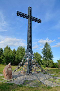 Sanktuarium Matki Bożej Bolesnej, Święta Woda, Wasilk&oacute;w