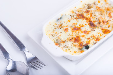 spaghetti with baked cheese