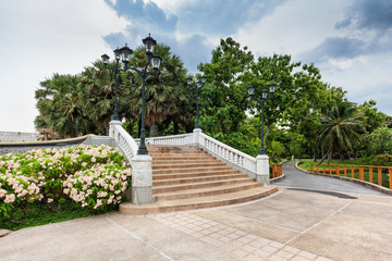 Treppe im Benjakiti Park