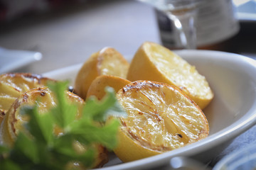 Grilled lemons