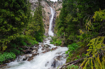 Fototapeta na wymiar Burkhan Bulak waterfall