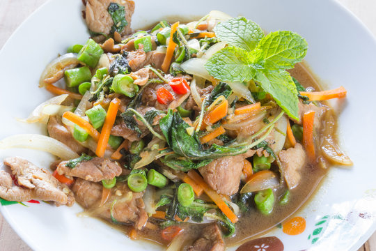 stir-fried pork and basil,thai cuisine