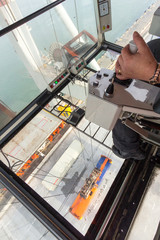 Shipping - Container crane operator