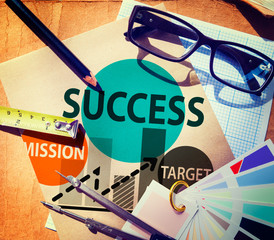 Success Mission Tarket Buisness Growth Planning Concept